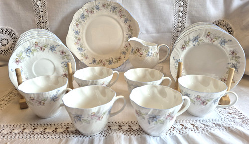 Queens fine bone - bone, china