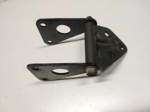 Engine mount bolt brkt - engine,