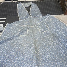 Vintage Blue White Floral Full