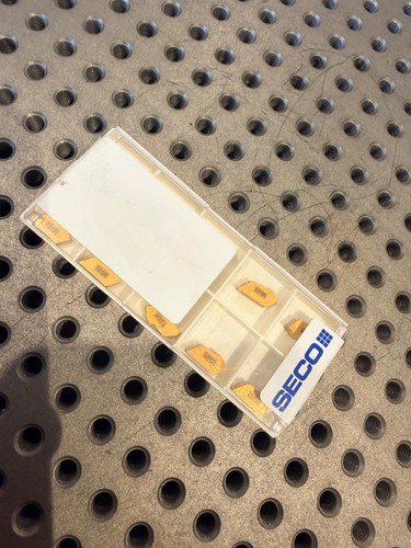 Sandvik coromant seco - /,