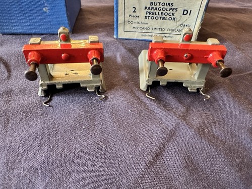 Hornby dublo rail buffer - dublo,