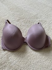 Calvin Klein Women's Bra 36D T-Shirt