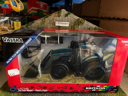 Britains blue valtra - blue,