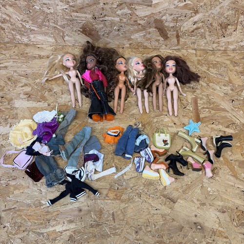 Bratz dolls mga bundle with - dolls,