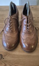 CLARKS WOMENS TAN LEATHER