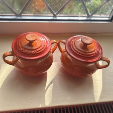 Two Le Creuset Small Bean Pots / soup bowls / ramekins 0,5L Volcanic New
