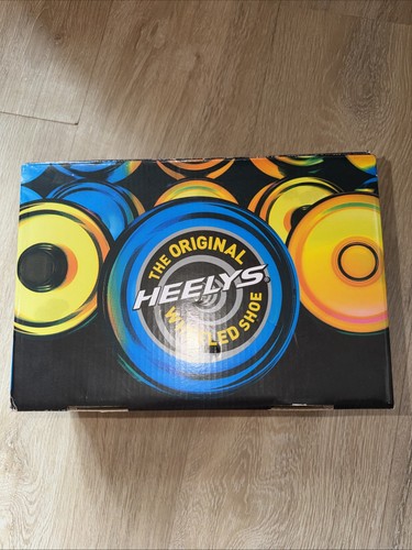Never been worn heeleys - never, girls'