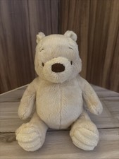 Disney Classic Pooh Hundred