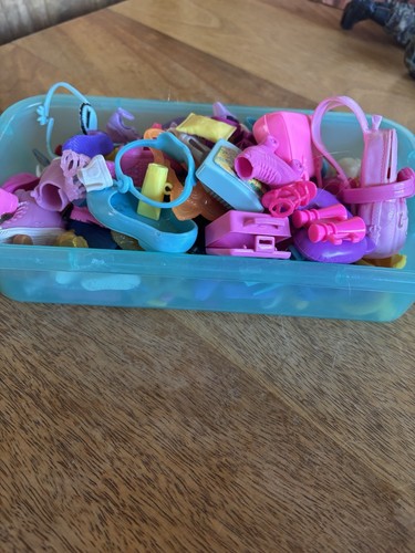 Barbie doll shoes and - barbie/doll,