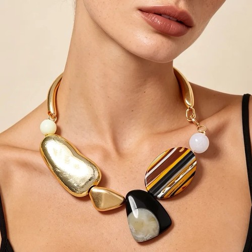 Exaggerated asymmetrical - exaggerated,