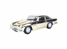 MOTORMAX 1/24 ASTON MARTIN DB5 JAMES BOND GOLDFINGER GOLD EDITION LTD 79085