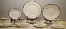 Wedgwood Amherst 20-Piece Dinner Set - Service For 4 Dinner Salad Plates Cups