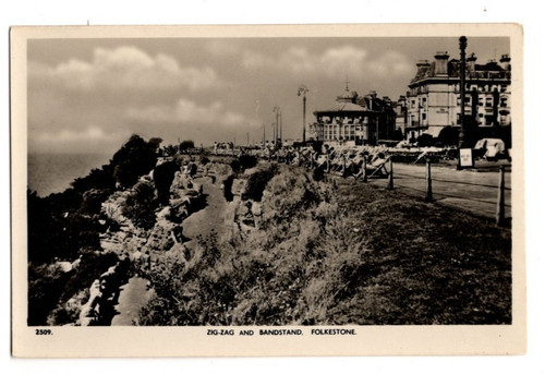 Folkestone zig zag bandstand - zag,
