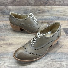 FRYE Maggie Wingtip Boots 8