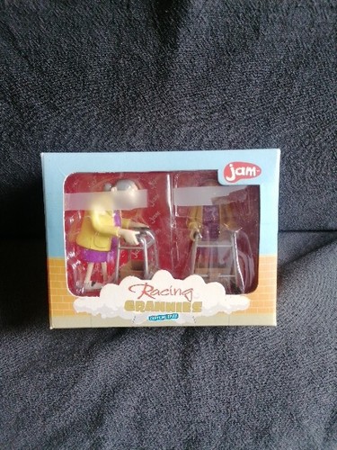 Racing grannies toy - racing,