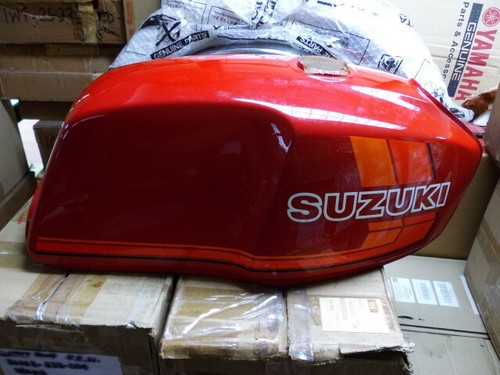 Suzuki gsx250 fuel tank nos - gsx250,