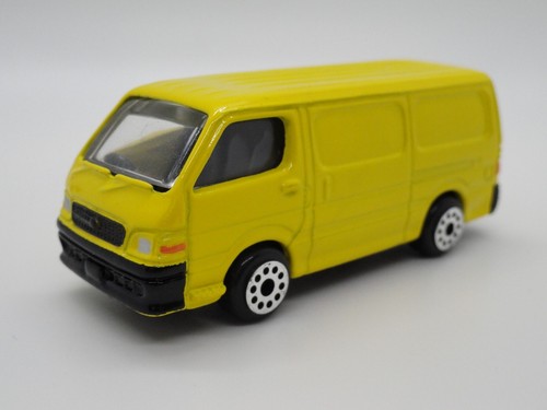 Motormax 6022 toyota - 1/64,