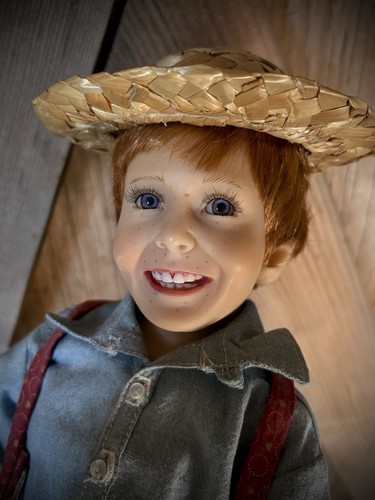 Haunted doll demon - 20", |