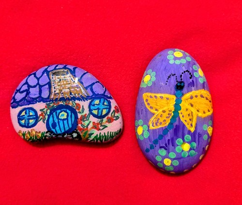 Hand painted stones 4x3"