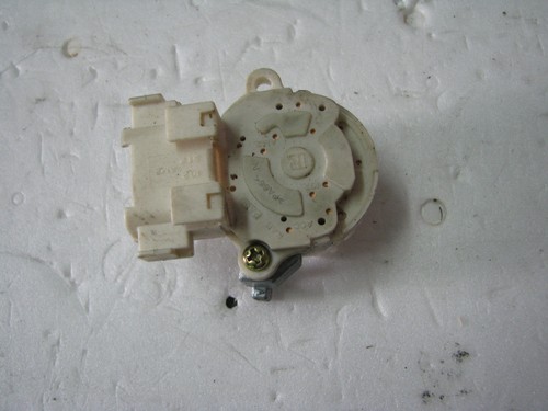 Toyota avensis verso ignition - toyota,