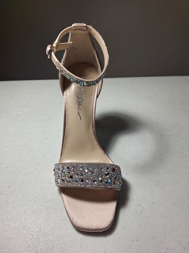 Right shoe only - **right, betsey
