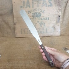 Vtg VINTAGE PALETTE KNIFE CAKE BAKING TEAK HANDLE Great Condition 