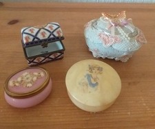 FOUR LIDDED TRINKET BOXES / CERAMIC AND RESIN
