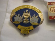 RARE OLD 2005 RUGBY LEAGUE FOOTBALL CHALLENGE CUP FINAL ENAMEL BROOCH PIN BADGE