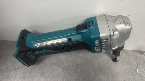 Makita djn161 18v - makita, cordless