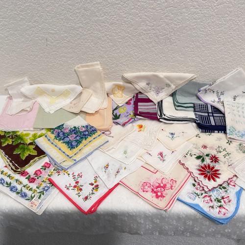 Vintage handkerchiefs lot - vintage,