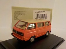 VW T25 Bus - Ivory/Brilliant
