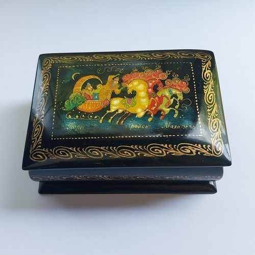Russian palekh lacquer - palekh,