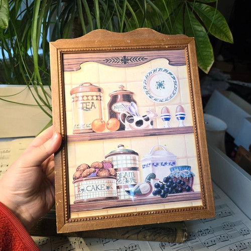 Vintage wooden keys holder