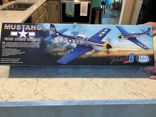 Phase mustang rc - p-51,