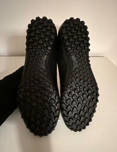 Full black adidas - full, football