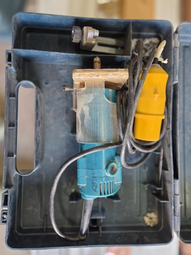 Makita 3703 110v laminate - 3703,