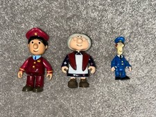 Postman Pat Figure Bundle