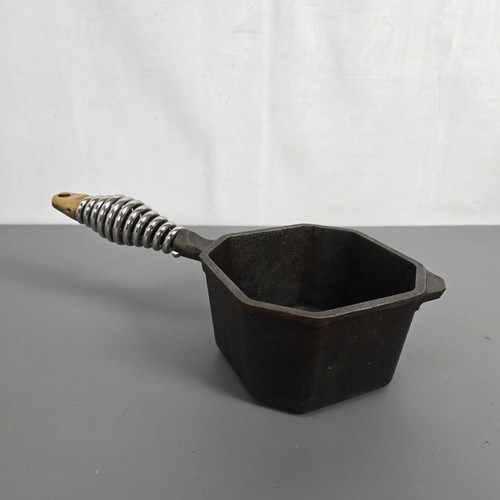 Finex cast iron sauce - cast, qt
