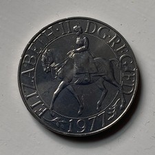 (RARE) 1977 Queen Elizabeth II