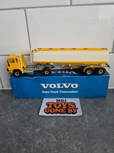 Siku volvo fuel tanker - f7,