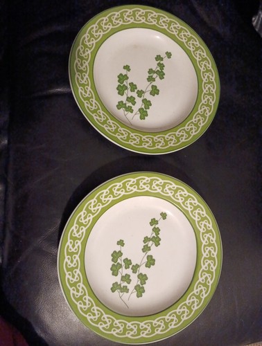 Plates with illustration of - plates,
