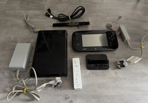 Nintendo wii console - nintendo,