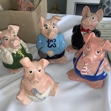 Natwest Pigs Full Set Family