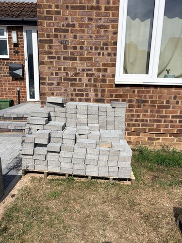 Block paving brett lugano trio - block,