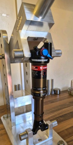 Just serviced fox float - just,