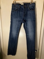 Men’s straight fit jeans