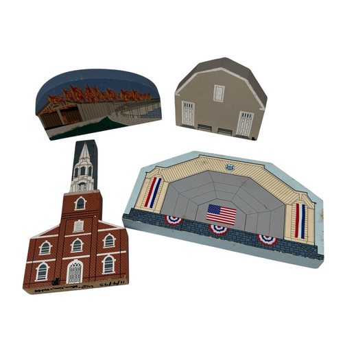 Lot wooden houses 90s - 4,