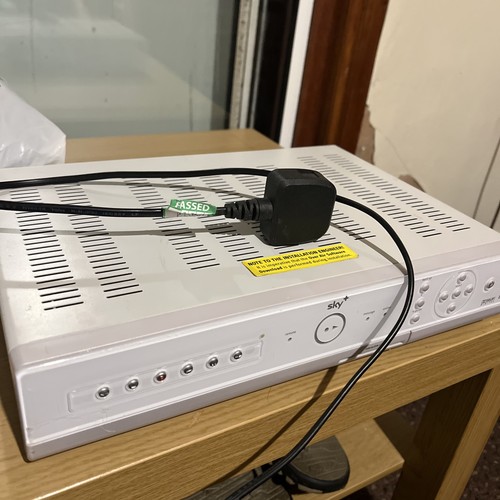 Sky box amstrad drx280 white - sky, amstrad-