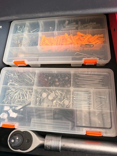 Boxes nails tool - &, bits