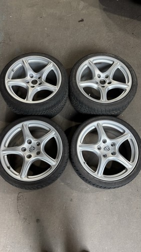 Genuine porsche 911 997 c4s - porsche,
